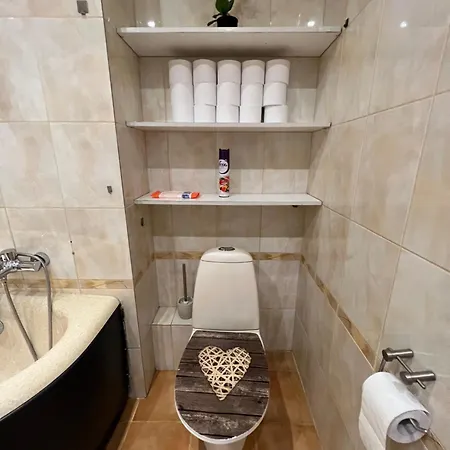 דירה A Modern & Homely ריגה