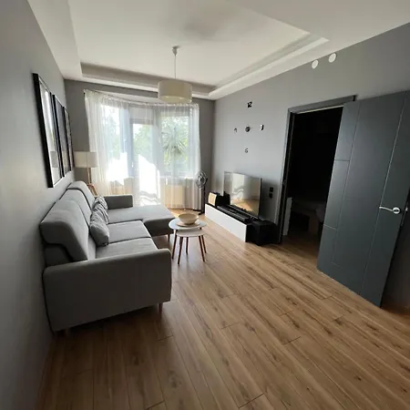 A Modern & Homely 리가