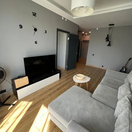 A Modern & Homely *