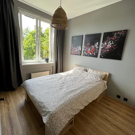 A Modern & Homely *