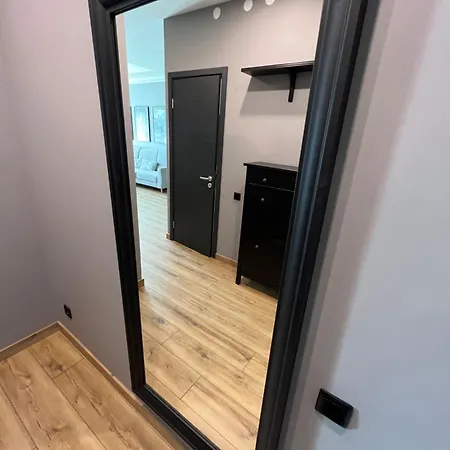 A Modern & Homely 아파트